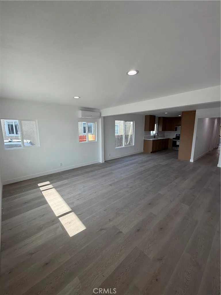 4706 8th Avenue, Los Angeles, CA 90043 - Photo 4 of 27, Los Angeles, CA