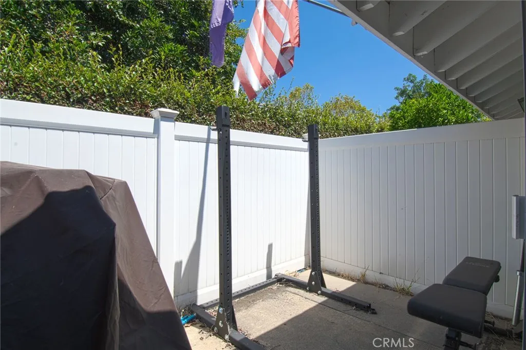1042 Walnut Street Unit D, Tustin, CA 92780 - Photo 3 of 26, Tustin, CA