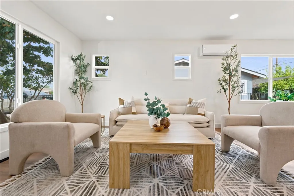 2833 Hill Street, Huntington Park, CA 90255 - Photo 5 of 58, Huntington Park, CA