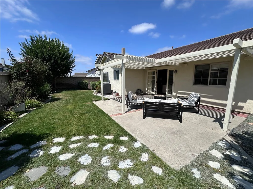 22872 Springwater, Lake Forest, CA 92630 - Photo 2 of 16, Lake Forest, CA