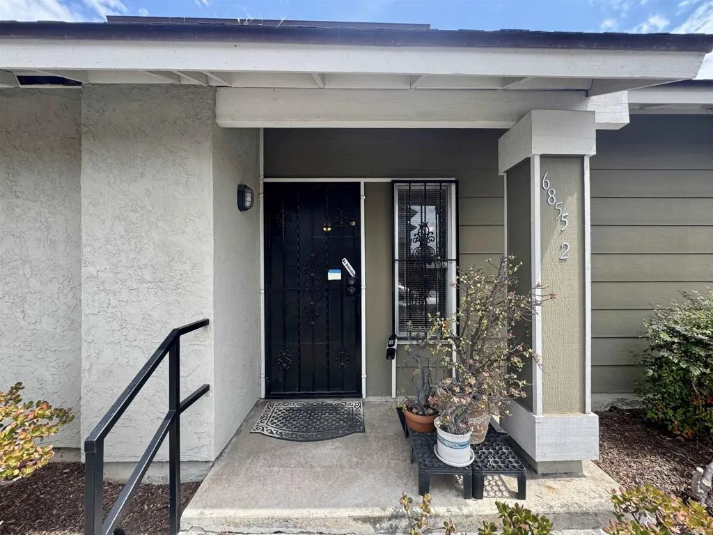6855 Bear River Row Unit 2, San Diego, CA 92139 - Photo 2 of 22, San Diego, CA