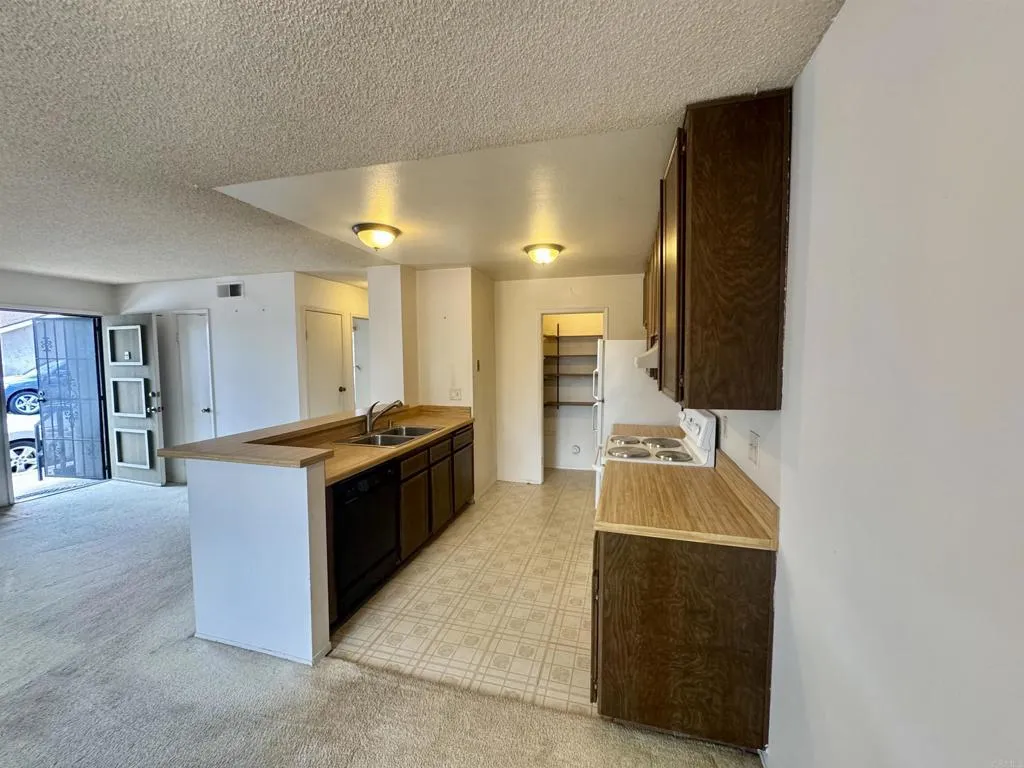 Photo #10: PTP2604816 Listing: Photo #10