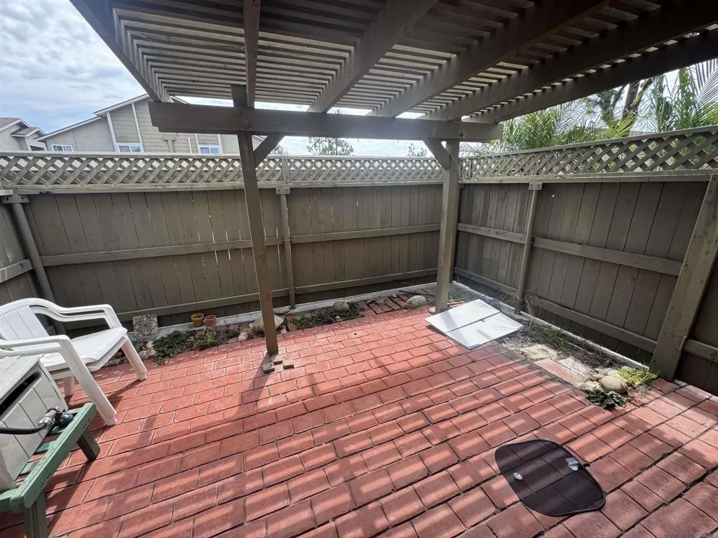 6855 Bear River Row Unit 2, San Diego, CA 92139 - Photo 5 of 22, San Diego, CA