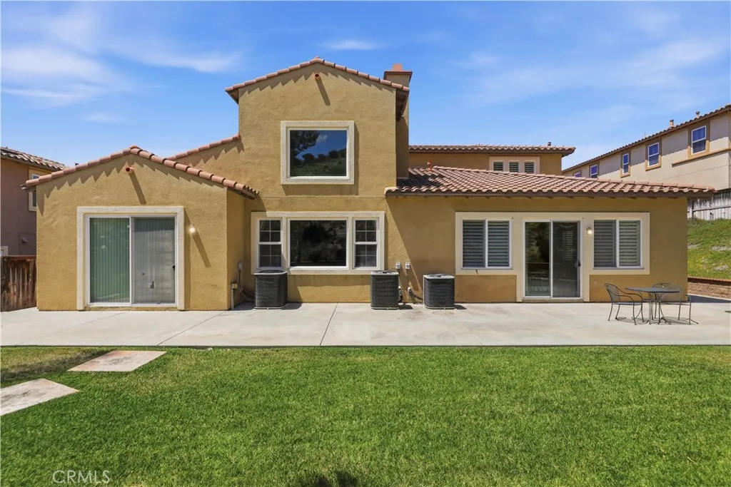 16861 Ridge Cliff Drive, Riverside, CA 92503 - Photo 5 of 60, Riverside, CA