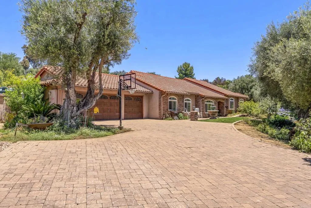 2365 Shaylene Way, Alpine, CA 91901 - Main photo, Alpine, CA