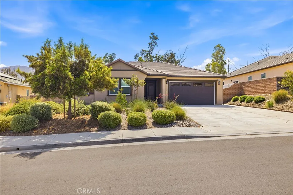 8188 Country Mile Lane, Riverside, CA 92507 - Photo 3 of 37, Riverside, CA