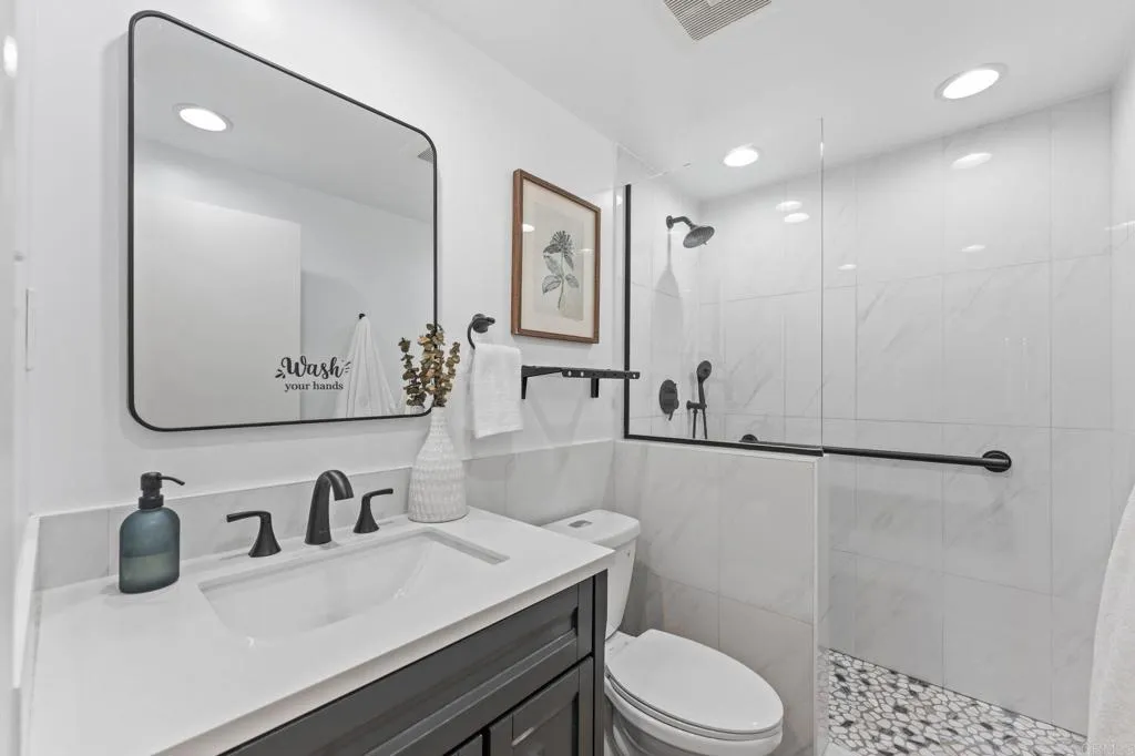 https://cdn.realtyfeed.com/cdn/127/306751822/3a5fb1289adbc234e59b05885e9523e0.webp
