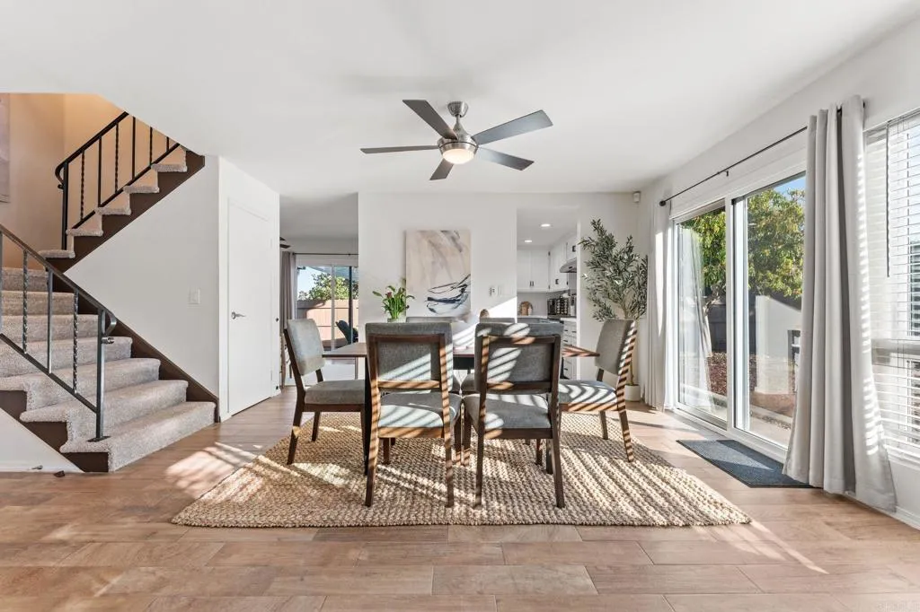 https://cdn.realtyfeed.com/cdn/127/306751822/8f4c833b70a16ab9db8ea2aca9e96f5e.webp