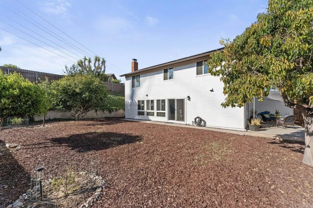 https://cdn.realtyfeed.com/cdn/127/306751822/beeeff56931de5b2e926a68d088b10e2.webp