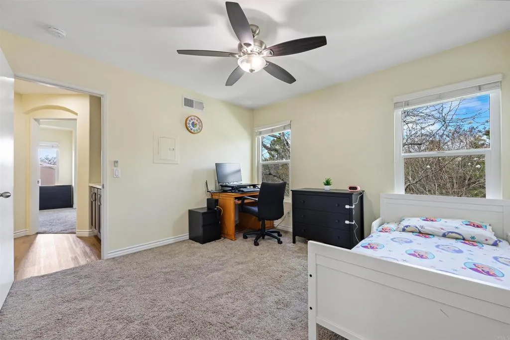 https://cdn.realtyfeed.com/cdn/127/306751832/e33cdd02c57bad023e7903846f89662f.webp