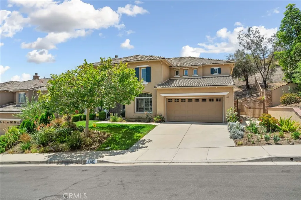 8587 Hunt Canyon, Corona, CA 92883 - Main photo, Corona, CA