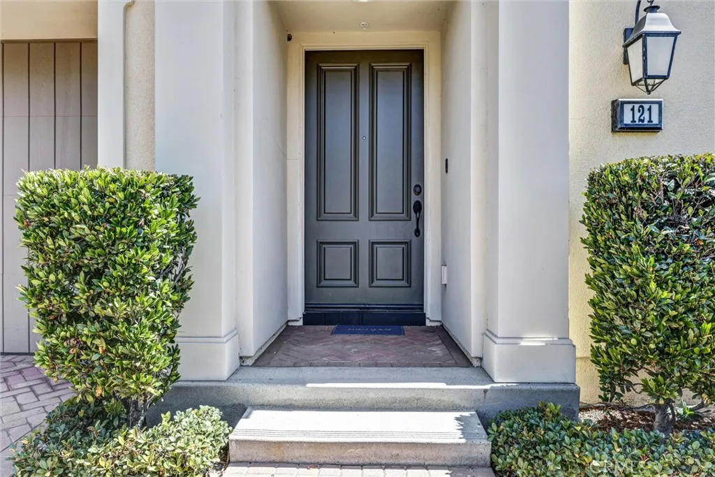121 Rodeo, Irvine, CA 92602 - Photo 3 of 30, Irvine, CA