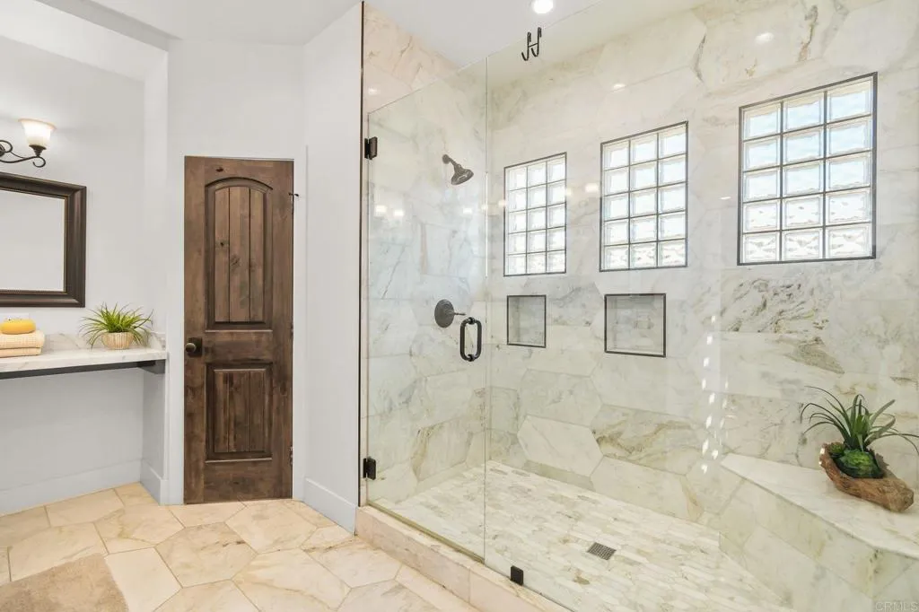 https://cdn.realtyfeed.com/cdn/127/306751836/9834e28c9cb851de69d2cf7c03380825.webp