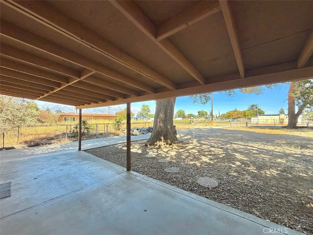 925 Chestnut Avenue, Beaumont, CA 92223 - Photo 4 of 17, Beaumont, CA
