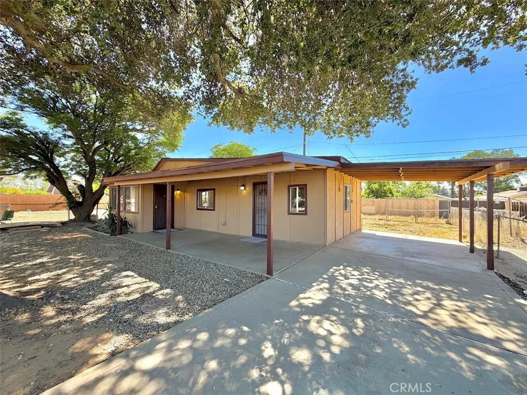 925 Chestnut Avenue, Beaumont, CA 92223 - Main photo, Beaumont, CA