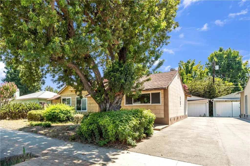 5452 Halbrent Avenue, Sherman Oaks, CA 91411 - Photo 2 of 29, Sherman Oaks, CA