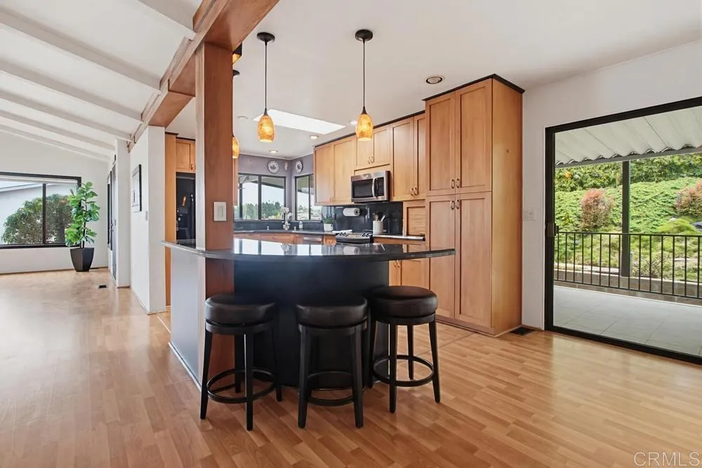 https://cdn.realtyfeed.com/cdn/127/306751861/9036bf5d6d30e44454337e3e4ebca962.webp