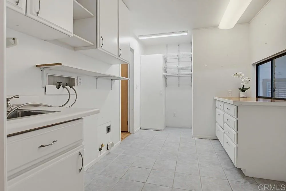 https://cdn.realtyfeed.com/cdn/127/306751861/db0244c58adb28d6390d41d897e39b3a.webp