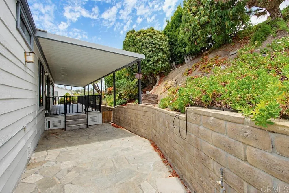 https://cdn.realtyfeed.com/cdn/127/306751861/ddc425a19be757ea4731b01c390a8a65.webp