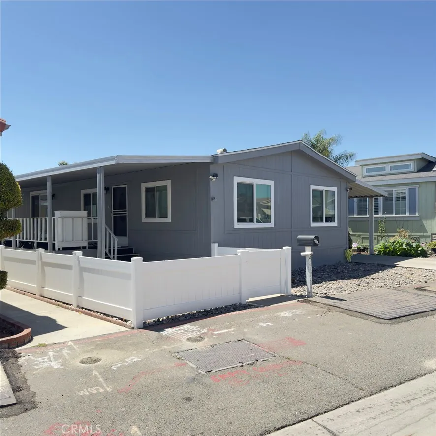 Anaheim, CA 92801