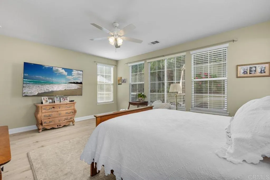 https://cdn.realtyfeed.com/cdn/127/306751883/220954757221ce343d7928b5997f3009.webp