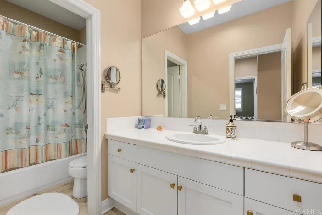 https://cdn.realtyfeed.com/cdn/127/306751883/2d48794dea8514b50b57f197b99644d4.webp