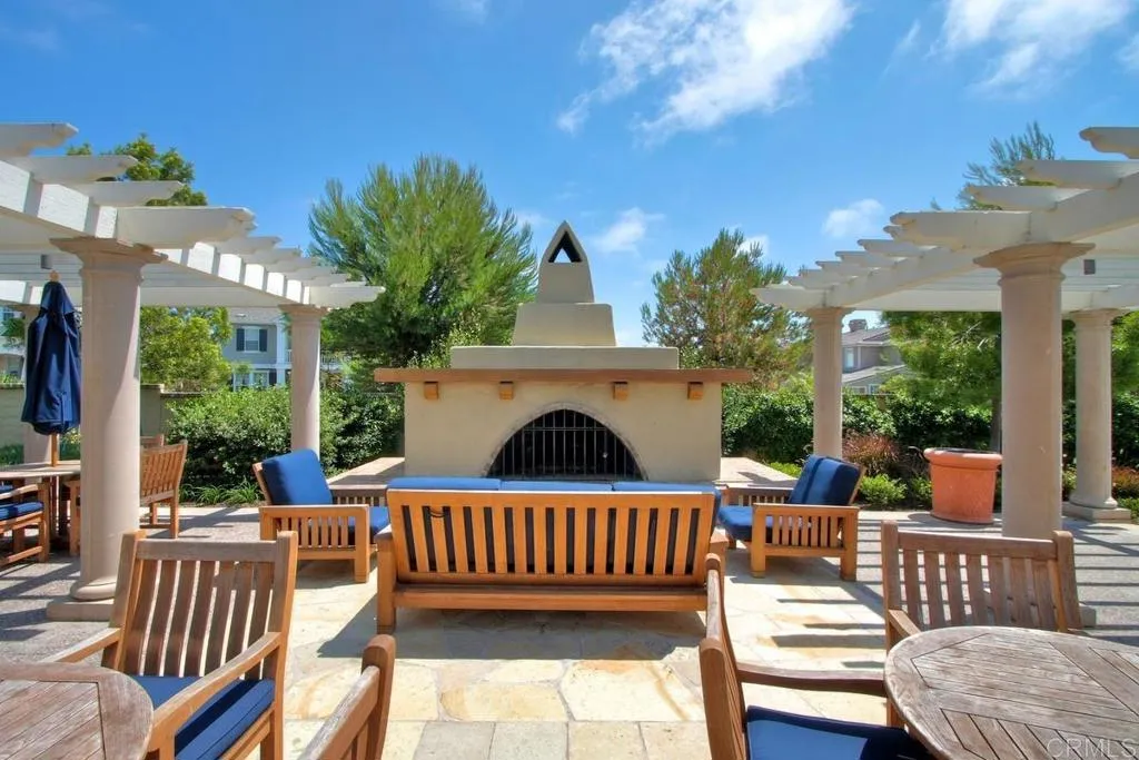 https://cdn.realtyfeed.com/cdn/127/306751883/3d4bc0922d7ff72088f2bd9aa2d064af.webp