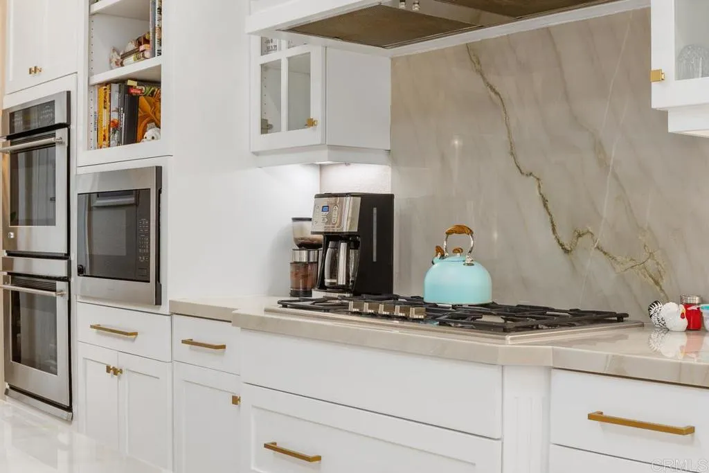 https://cdn.realtyfeed.com/cdn/127/306751883/ed938736d1205bb52262201347581ca9.webp