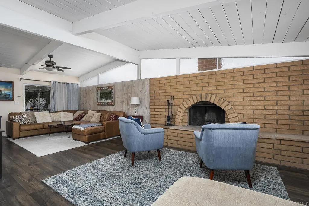 https://cdn.realtyfeed.com/cdn/127/306751884/67a0b68e5a6969031929ae74b7229987.webp