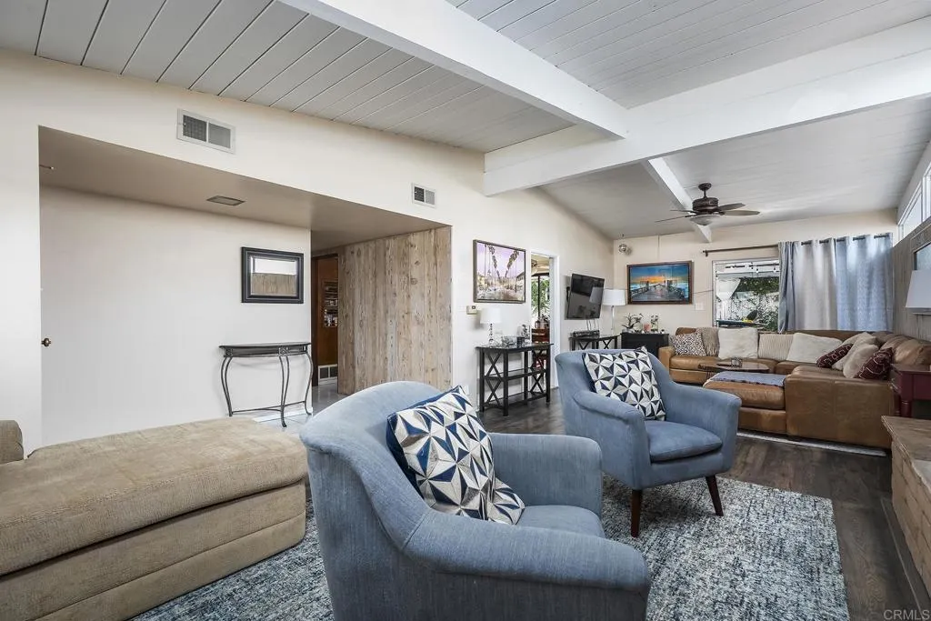 https://cdn.realtyfeed.com/cdn/127/306751884/8442b9f437766618a375bbedaab53e59.webp