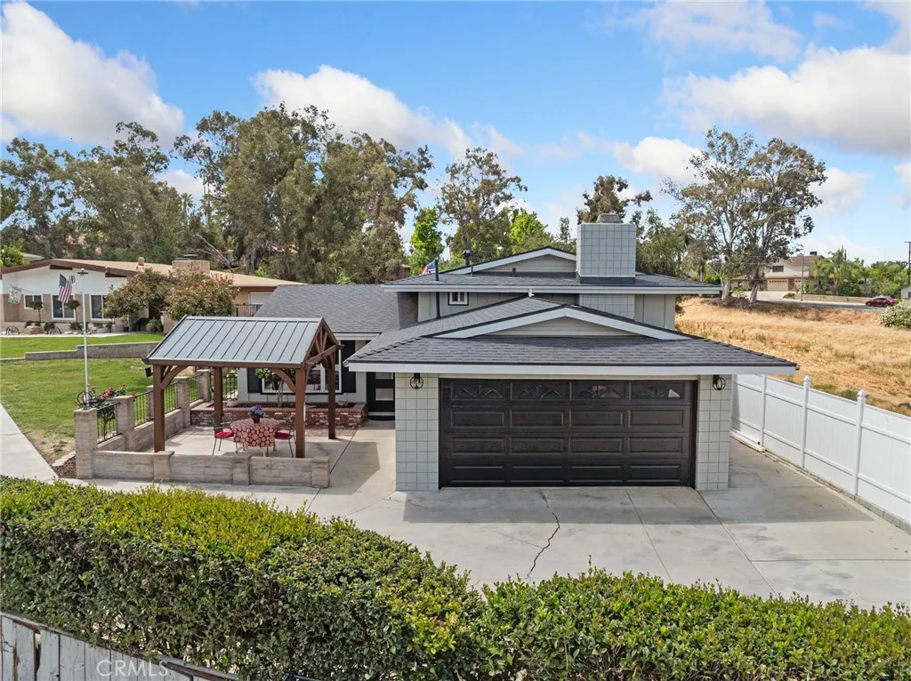 Redlands, CA 92373