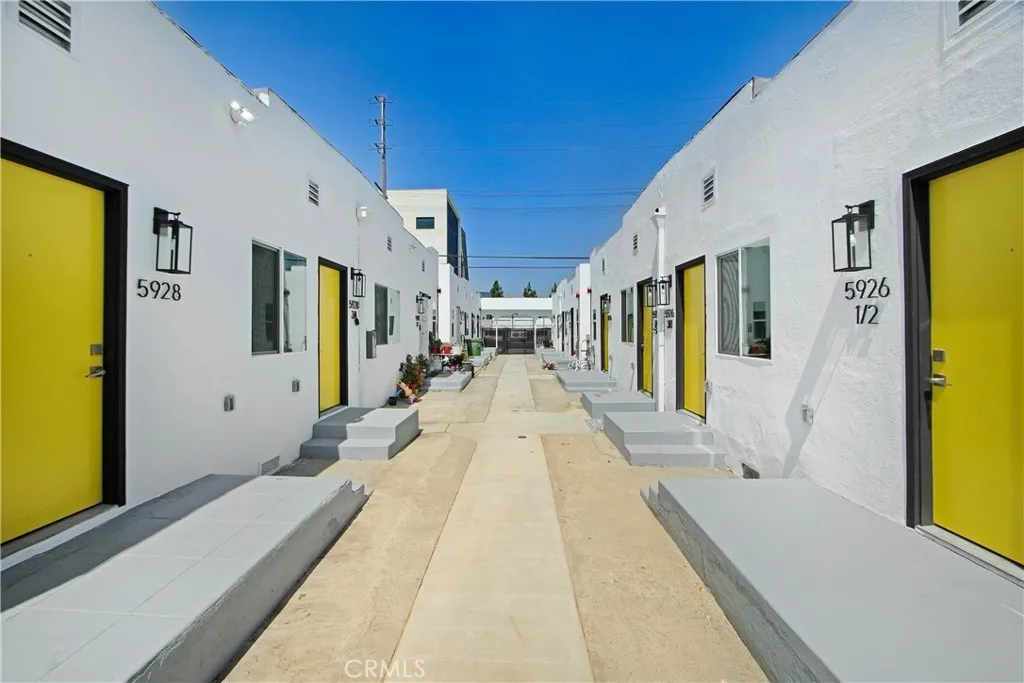 5928 S Hoover Street, Los Angeles, CA 90044 - Photo 2 of 24, Los Angeles, CA