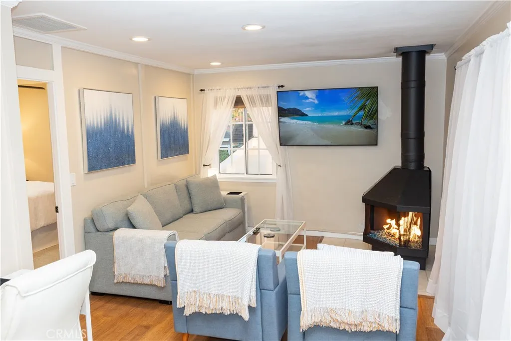 464 Bent Street Unit A, Laguna Beach, CA 92651 - Photo 2 of 24, Laguna Beach, CA