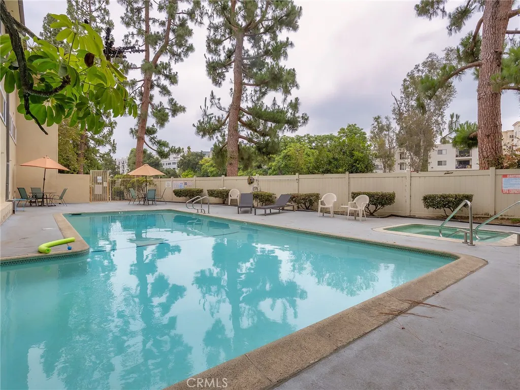 Studio City, CA 91602