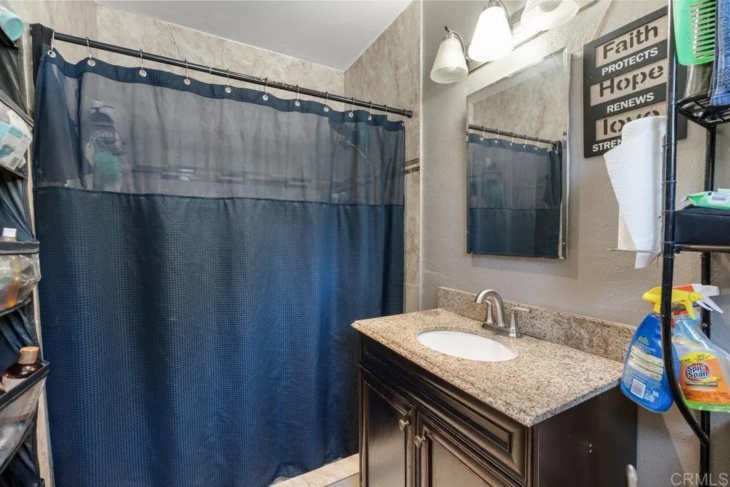 https://cdn.realtyfeed.com/cdn/127/306751937/46f046527b090d58dd17a378e6f76cea.webp