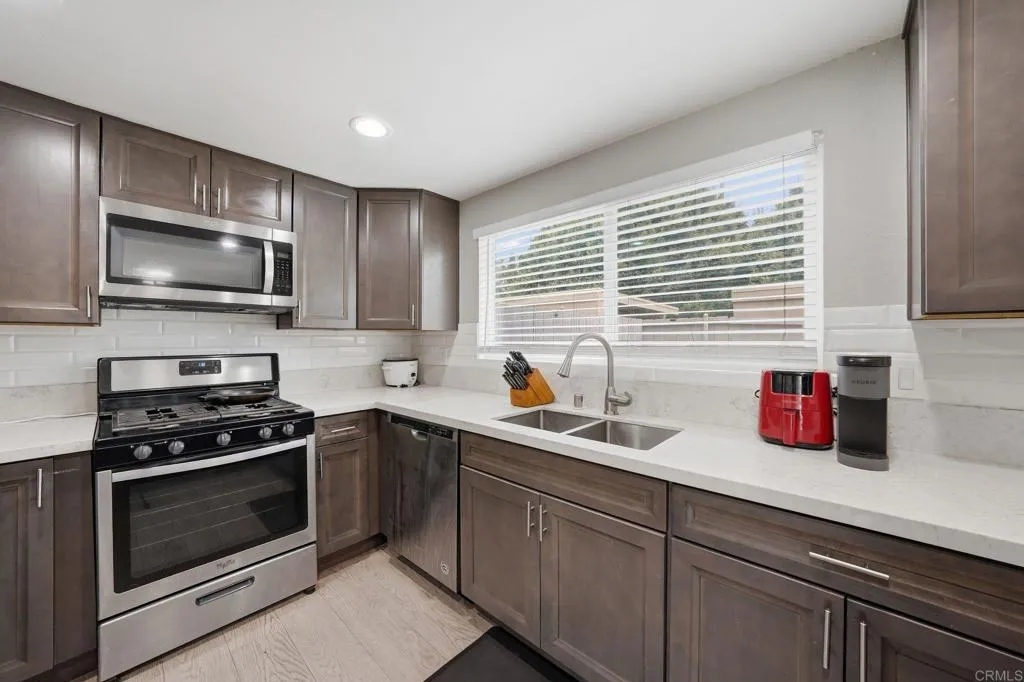 Photo #5: PTP2604824 Listing: Photo #5