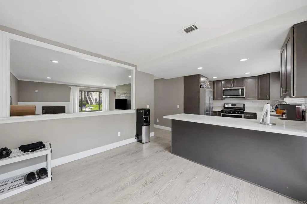 Photo #10: PTP2604824 Listing: Photo #10