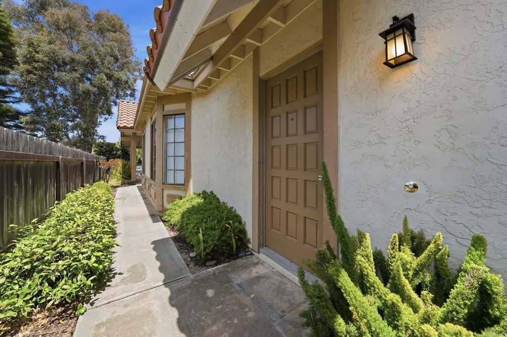 2839 Cazadero Drive, Carlsbad, CA 92009 - Photo 2 of 45, Carlsbad, CA