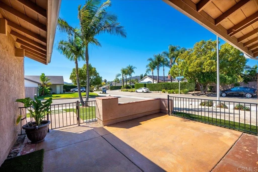 https://cdn.realtyfeed.com/cdn/127/306751965/32d84c11abc82383125b13806303af95.webp