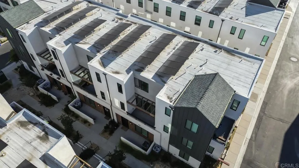 https://cdn.realtyfeed.com/cdn/127/306752086/f537423807ddd76acc53c4bca6eaeba2.webp