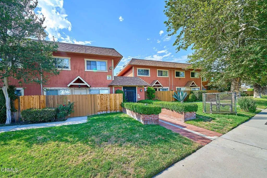 14265 Terra Bella Unit 59, Panorama City, CA 91402 - Photo 3 of 33, Panorama City, CA