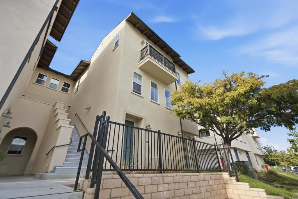 5200 Beachside Lane 122, San Diego CA 92154