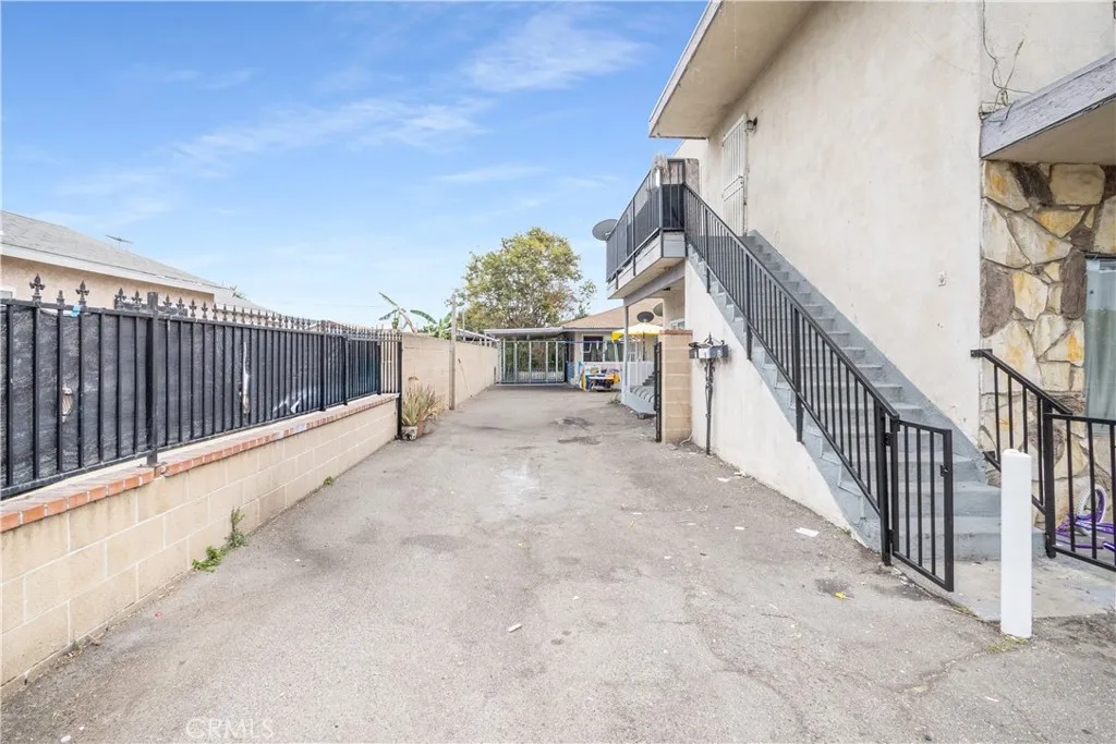 608 E Central Avenue, Santa Ana, CA 92707 - Photo 2 of 13, Santa Ana, CA