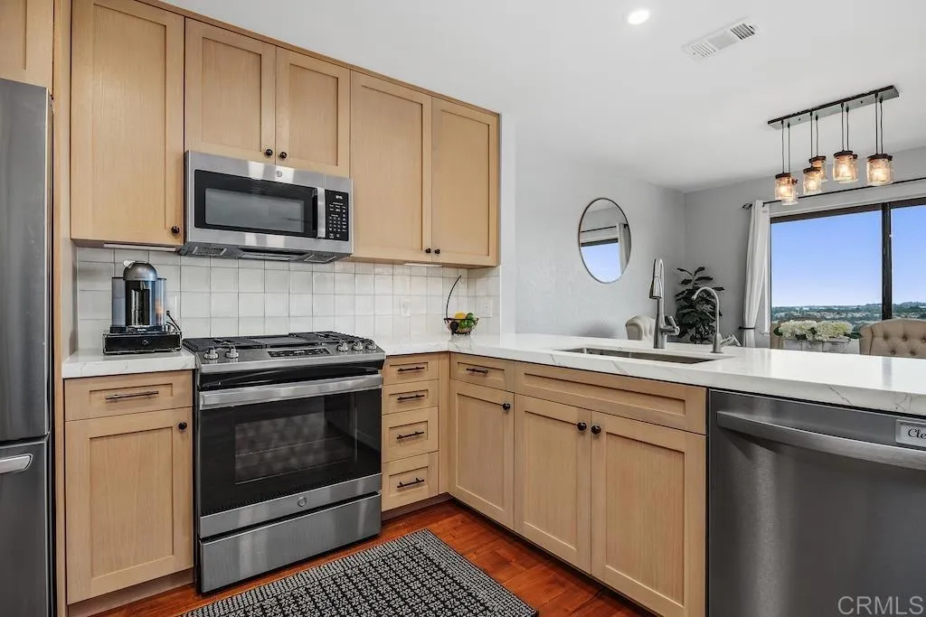https://cdn.realtyfeed.com/cdn/127/306752153/4a0e19a6ec9e0e3383ebce5782645849.webp