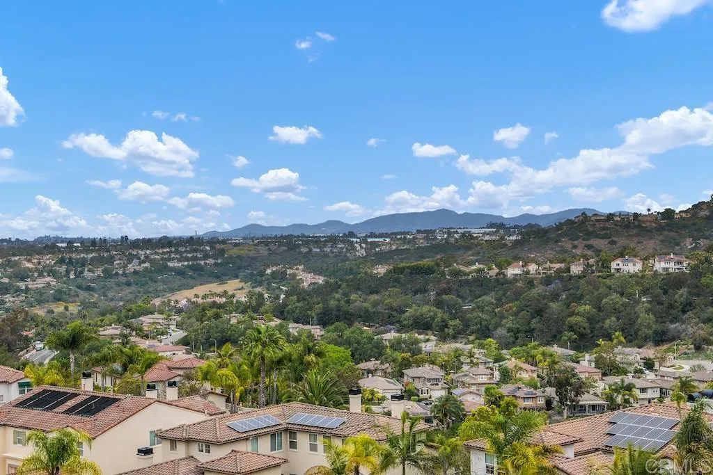 https://cdn.realtyfeed.com/cdn/127/306752153/7392d40ad9ab0f34585b4bd69d9c6d10.webp