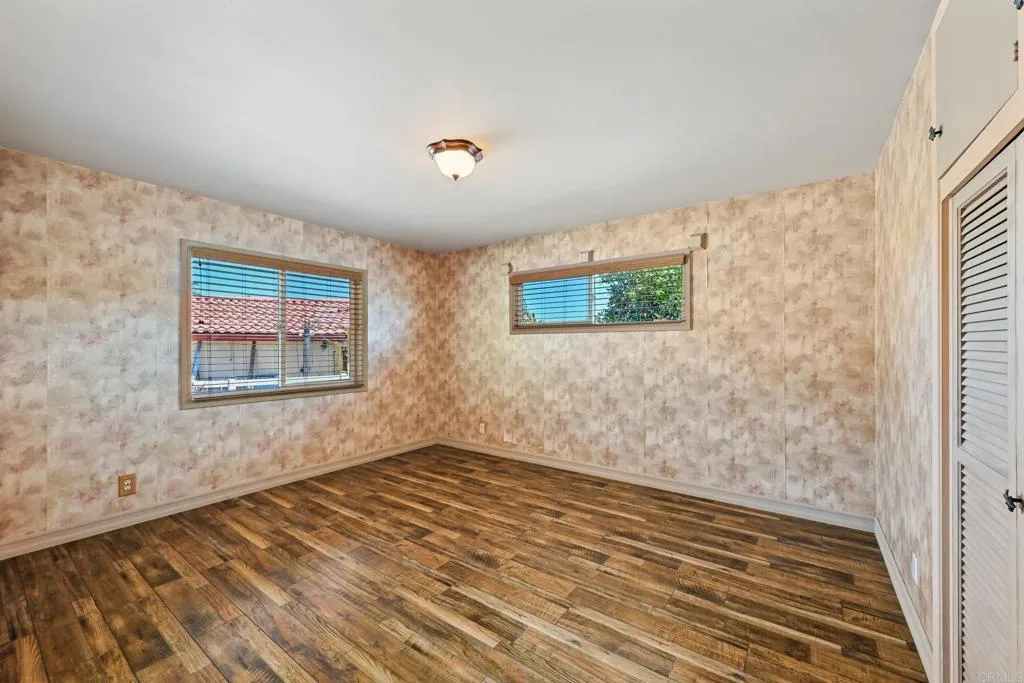 https://cdn.realtyfeed.com/cdn/127/306752162/2fd2736a4207035b4cb2cb5f06c0e182.webp
