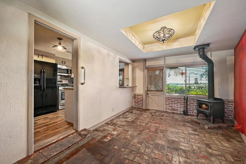 https://cdn.realtyfeed.com/cdn/127/306752162/31179be55b1f07715abf4b3498213abd.webp
