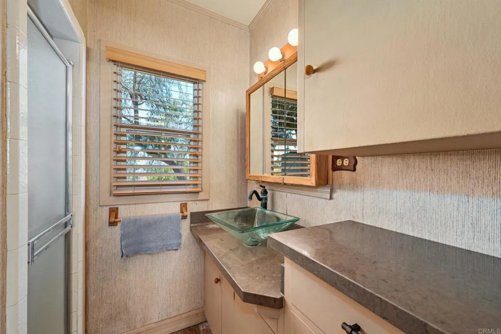 https://cdn.realtyfeed.com/cdn/127/306752162/dbc0f79ee98fdf7766ecacccaf6ec599.webp