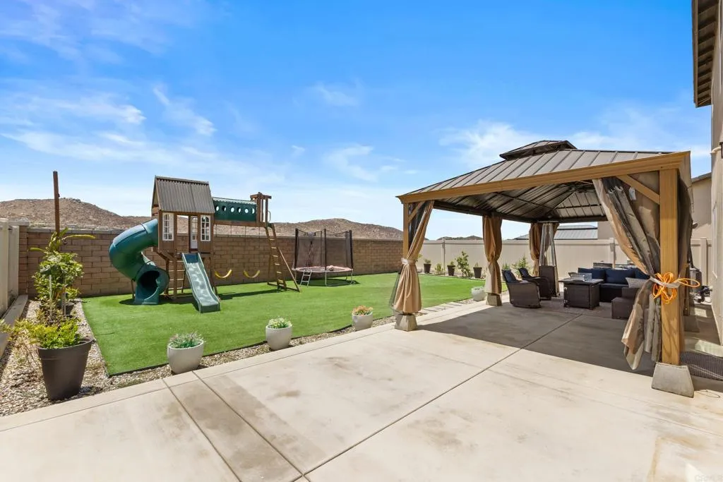 30753 Alister Lane, Winchester, CA 92596 - Photo 4 of 41, Winchester, CA