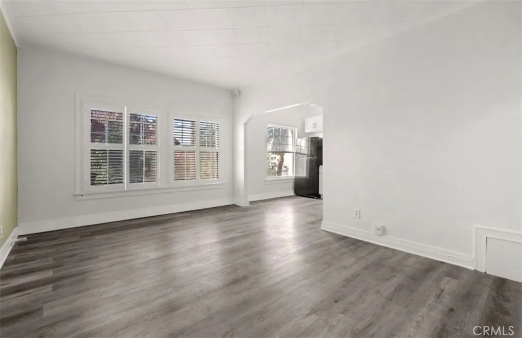 2121 James M Wood Boulevard Unit 221, Los Angeles, CA 90006 - Photo 3 of 25, Los Angeles, CA